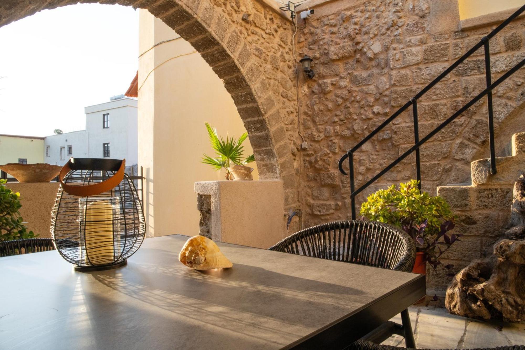 Apartamento The Old Town House Rhodes City Exterior foto