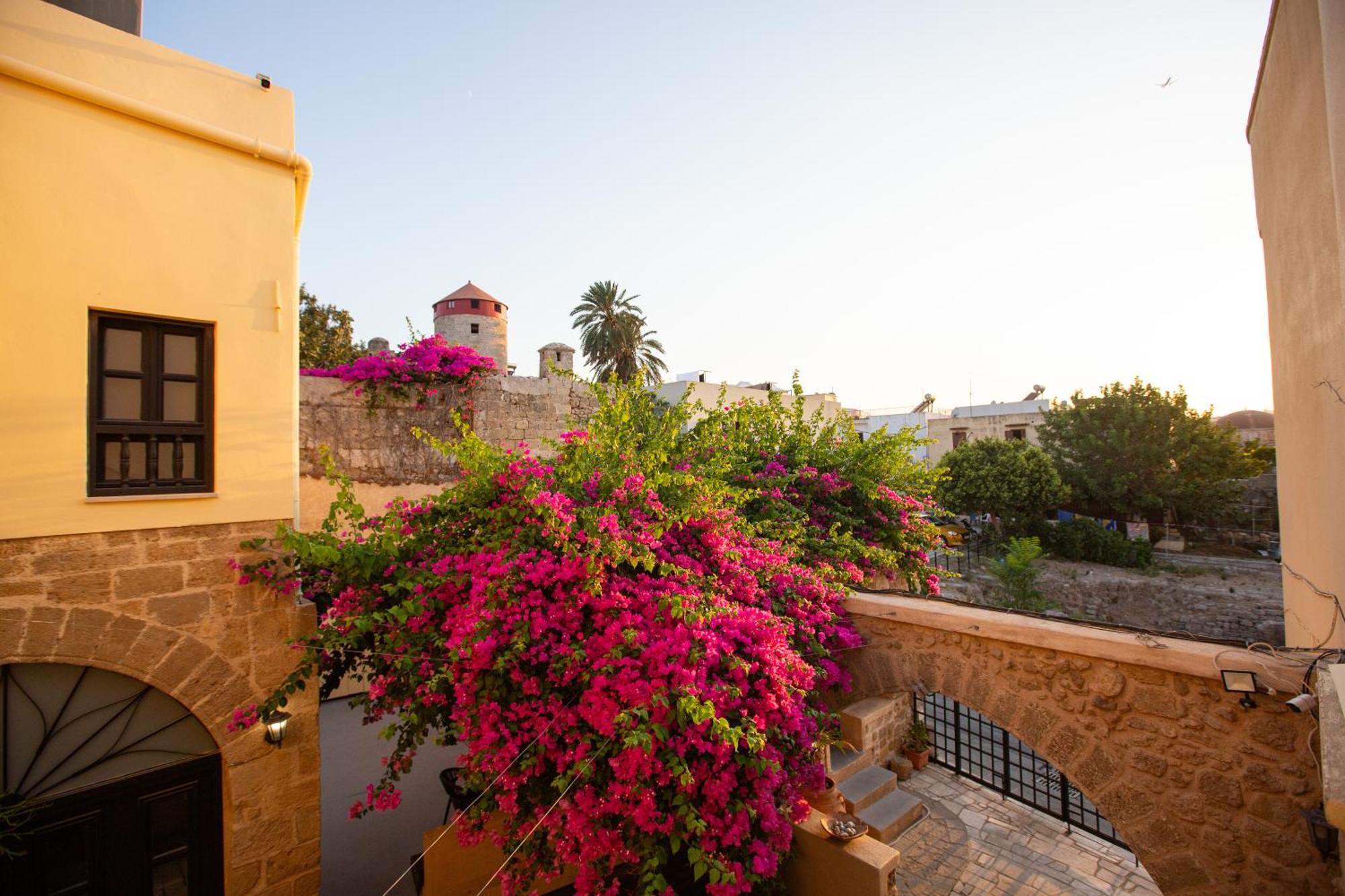 Apartamento The Old Town House Rhodes City Exterior foto