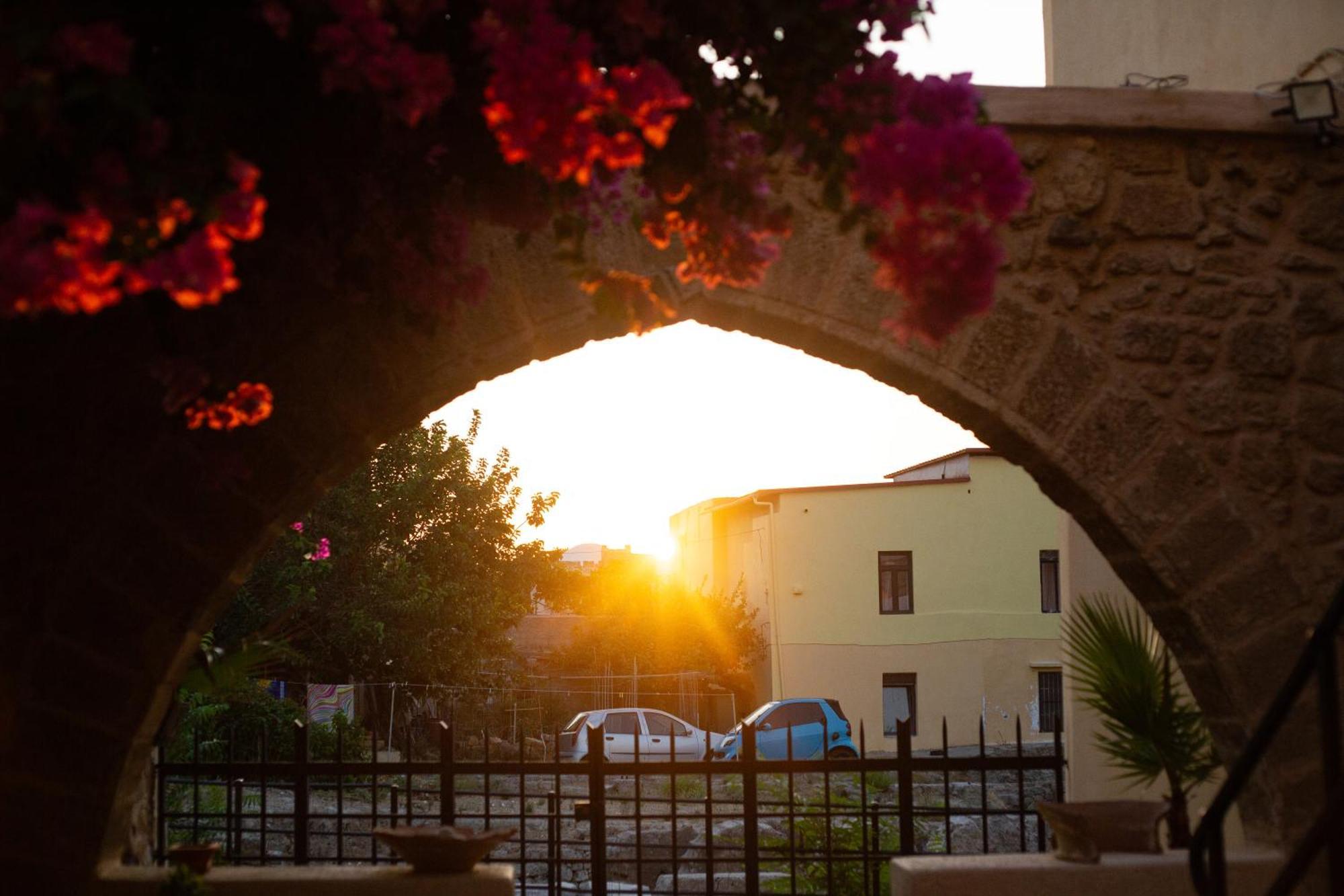 Apartamento The Old Town House Rhodes City Exterior foto