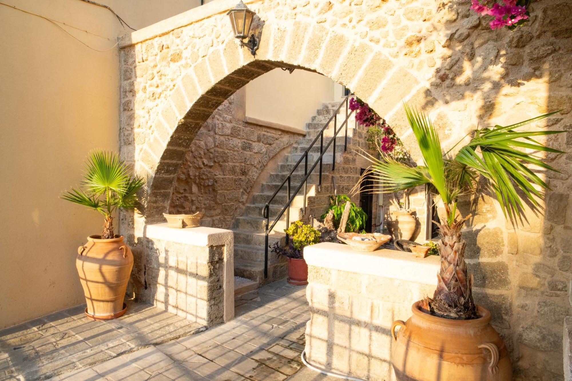 Apartamento The Old Town House Rhodes City Exterior foto
