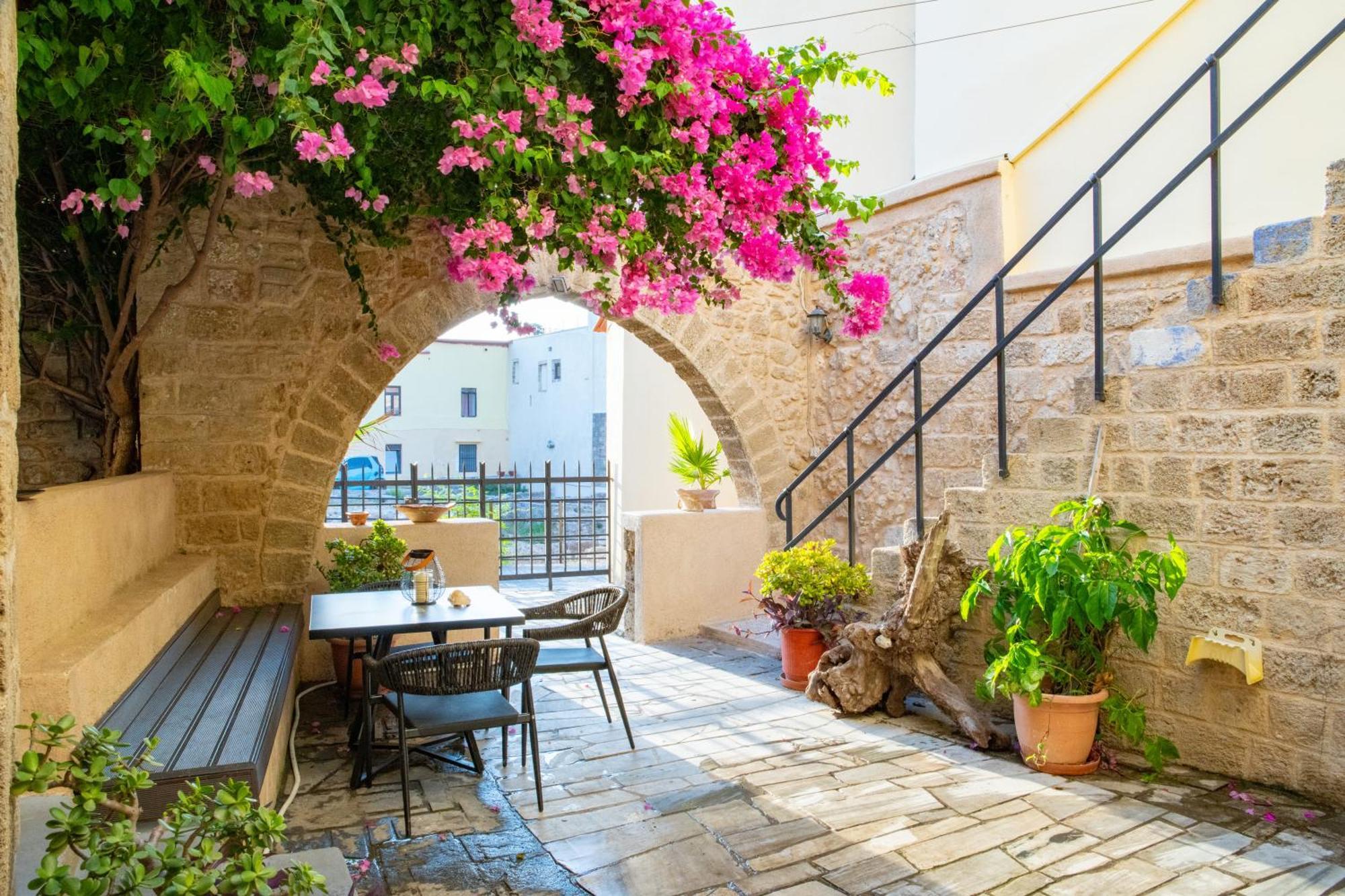 Apartamento The Old Town House Rhodes City Exterior foto